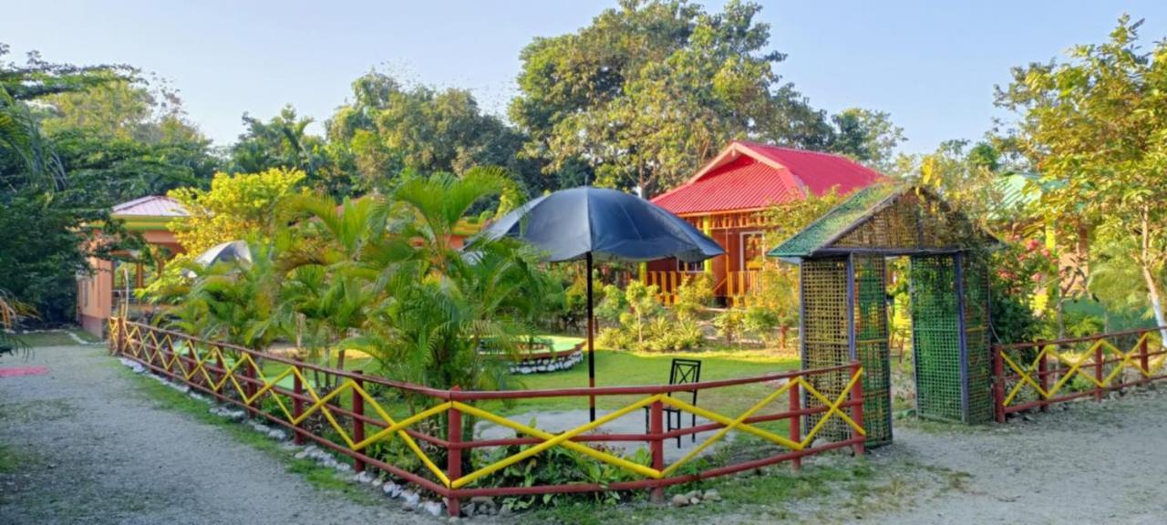 Prakriti Neerh Hotel Jyoti Gaon Exterior foto